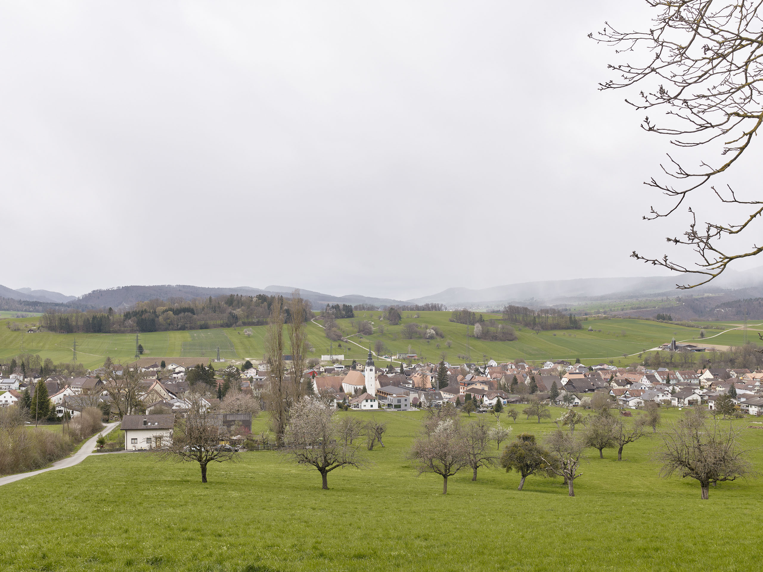 Blick von Osten auf das Dorf